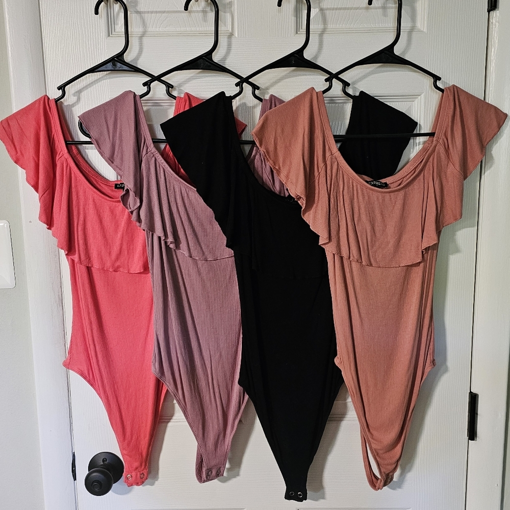 Express Off The Shoulder Thong Bodysuits Sz Small (Set Of 4)